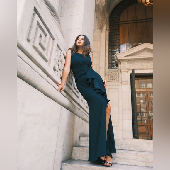 CHRISTINE" SCUBA CREPE RUFFLED BOW GOWN - Picture 6 of 13